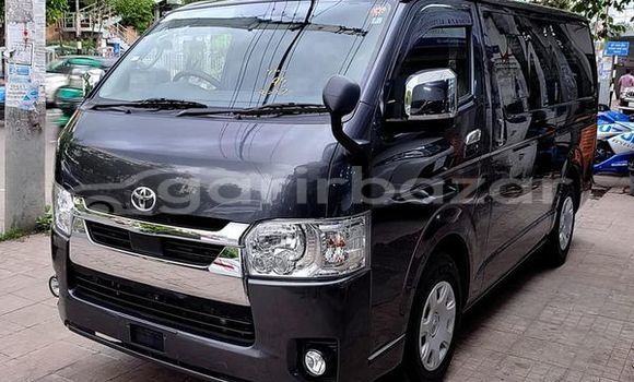 কেনা ব্যবহৃত Toyota Hiace Gray গাড়ী মধ্যে ঢাকা মধ্যে Dhaka কেনা ব্যবহৃত Toyota Hiace Gray গাড়ী মধ্যে ঢাকা মধ্যে Dhaka