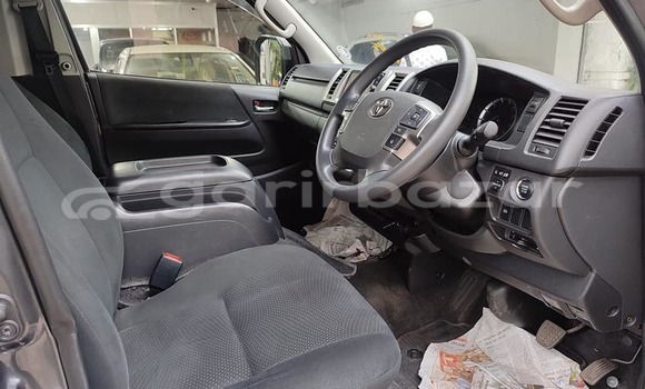 কেনা ব্যবহৃত Toyota Hiace Gray গাড়ী মধ্যে ঢাকা মধ্যে Dhaka কেনা ব্যবহৃত Toyota Hiace Gray গাড়ী মধ্যে ঢাকা মধ্যে Dhaka