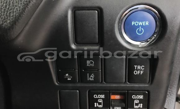 কেনা ব্যবহৃত Toyota Esquire Pearl গাড়ী মধ্যে ঢাকা মধ্যে Dhaka কেনা ব্যবহৃত Toyota Esquire Pearl গাড়ী মধ্যে ঢাকা মধ্যে Dhaka