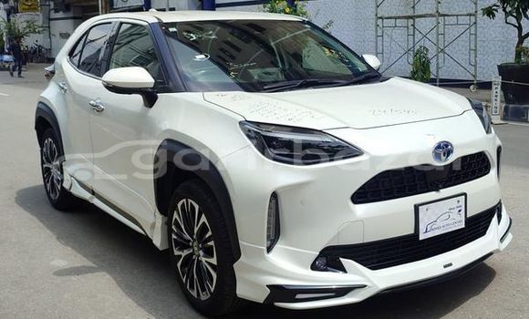 কেনা ব্যবহৃত Toyota yaris cross z pkg Pearl গাড়ী মধ্যে ঢাকা মধ্যে Dhaka কেনা ব্যবহৃত Toyota yaris cross z pkg Pearl গাড়ী মধ্যে ঢাকা মধ্যে Dhaka