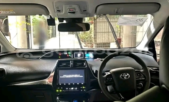Buy Used Toyota Prius in Bogora, Bogora Buy Used Toyota Prius in Bogora, Bogora