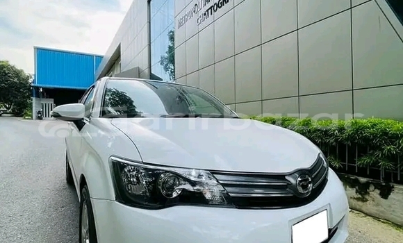 Buy Used Toyota Axio in Bogora, Bogora Buy Used Toyota Axio in Bogora, Bogora