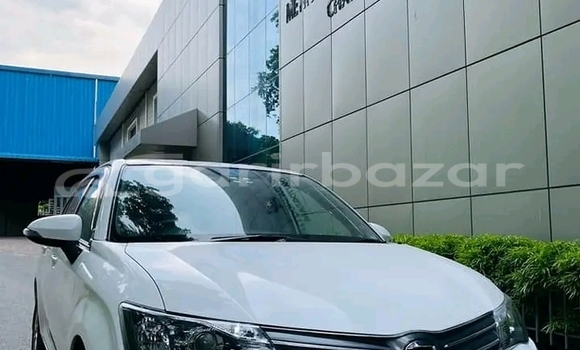 Buy Used Toyota Axio in Bogora, Bogora Buy Used Toyota Axio in Bogora, Bogora