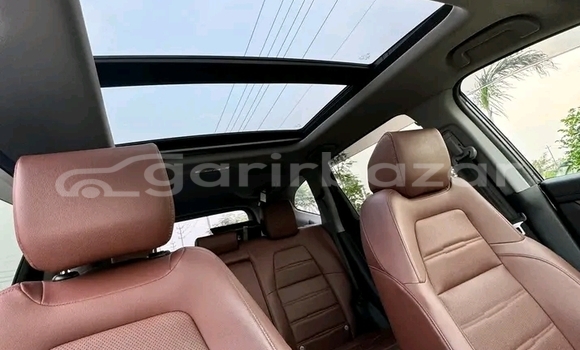 Buy Used Honda HR-V in Baniachang, Habiganj Buy Used Honda HR-V in Baniachang, Habiganj