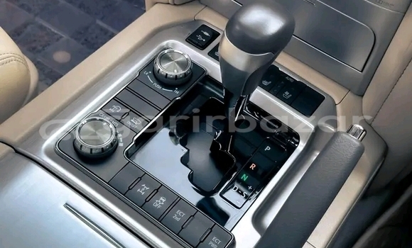 Buy Used Toyota land cruiser-prado in Baniachang, Habiganj Buy Used Toyota land cruiser-prado in Baniachang, Habiganj