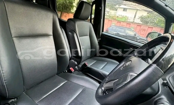 Buy Used Toyota Esquire in Abhaynagar, Jessor Buy Used Toyota Esquire in Abhaynagar, Jessor