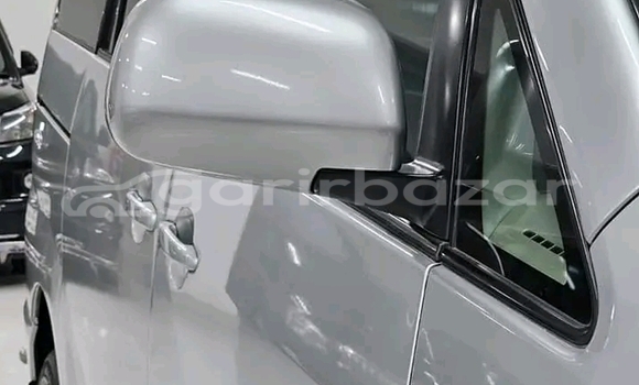 Buy Used Toyota Noah in Bochanganj, Dinajpur Buy Used Toyota Noah in Bochanganj, Dinajpur