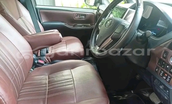 Buy Used Toyota Esquire in Brahmanbaria, Chittagong Buy Used Toyota Esquire in Brahmanbaria, Chittagong