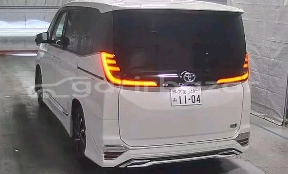 Buy Used Toyota Noah in Bandarban, Bandarban Buy Used Toyota Noah in Bandarban, Bandarban