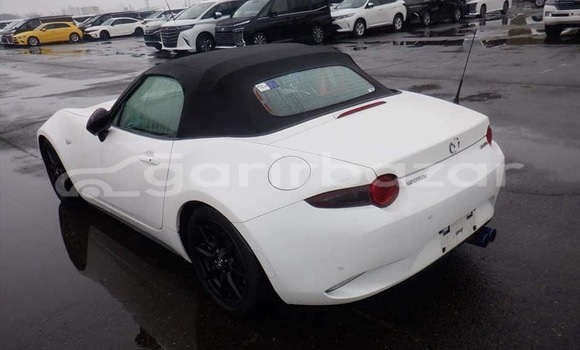 কেনা ব্যবহৃত Mazda Roadster White গাড়ী মধ্যে বাজিতপুর মধ্যে Kishorganj কেনা ব্যবহৃত Mazda Roadster White গাড়ী মধ্যে বাজিতপুর মধ্যে Kishorganj