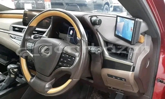 Buy Used 2019 Lexus ES 300 in Bochanganj, Dinajpur Buy Used 2019 Lexus ES 300 in Bochanganj, Dinajpur