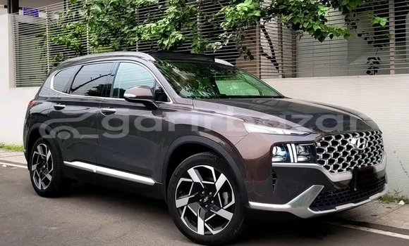 Buy Used Hyundai Santa Fe in Boalkhali, Chattagam Buy Used Hyundai Santa Fe in Boalkhali, Chattagam