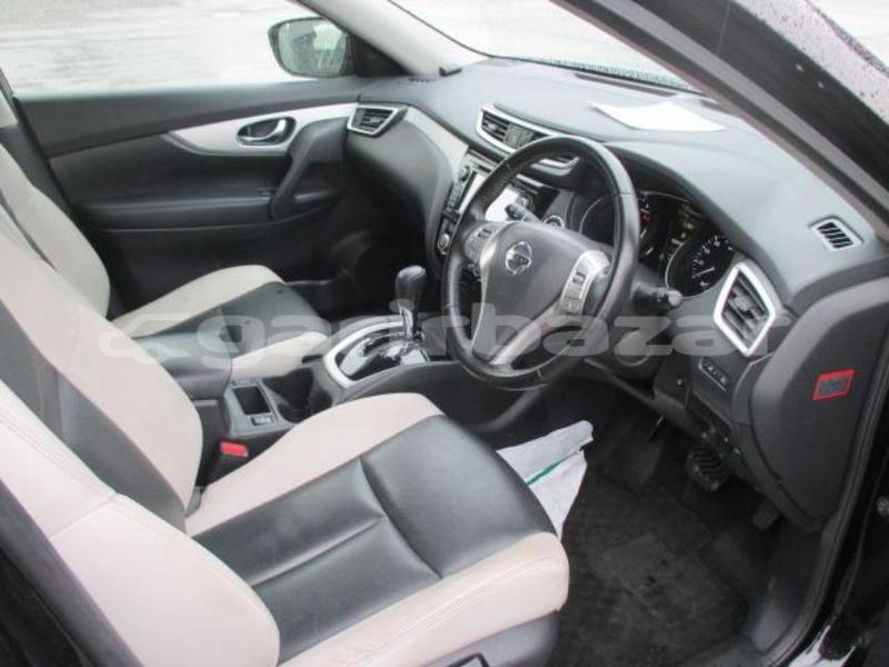 Buy used 2016 nissan xtrail mode premier in dhaka, dhaka