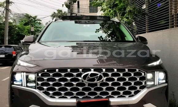 Buy Used Hyundai Santa Fe in Boalkhali, Chattagam Buy Used Hyundai Santa Fe in Boalkhali, Chattagam