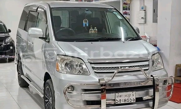 Buy Used Toyota Noah in Baniachang, Habiganj Buy Used Toyota Noah in Baniachang, Habiganj