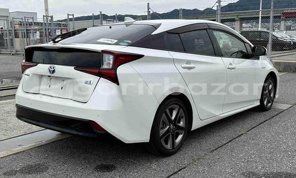 Buy Used 2019 Toyota Prius in Dhaka, Dhaka Buy Used 2019 Toyota Prius in Dhaka, Dhaka
