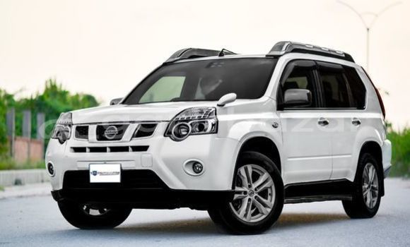 Buy Used 2010 Nissan X-Trail in Dhaka, Dhaka