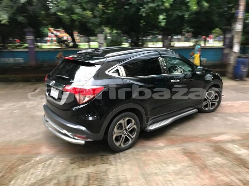 Big with watermark honda vezel dhaka dhaka 2698