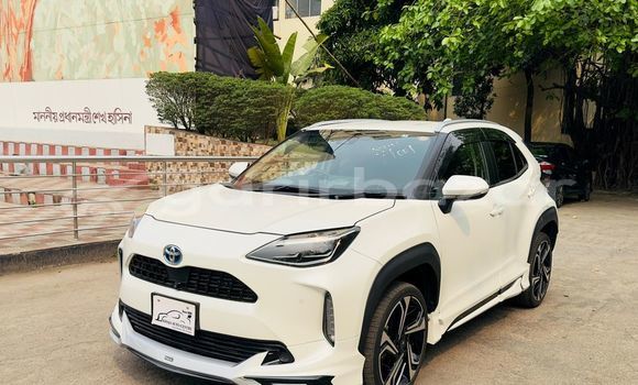 কেনা ব্যবহৃত Toyota Yaris White গাড়ী মধ্যে ঢাকা মধ্যে Dhaka কেনা ব্যবহৃত Toyota Yaris White গাড়ী মধ্যে ঢাকা মধ্যে Dhaka