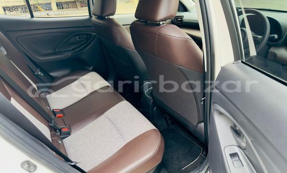 কেনা ব্যবহৃত Toyota Yaris White গাড়ী মধ্যে ঢাকা মধ্যে Dhaka কেনা ব্যবহৃত Toyota Yaris White গাড়ী মধ্যে ঢাকা মধ্যে Dhaka