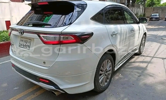 কেনা ব্যবহৃত Toyota Highlander White গাড়ী মধ্যে বানিয়াচং মধ্যে Habiganj কেনা ব্যবহৃত Toyota Highlander White গাড়ী মধ্যে বানিয়াচং মধ্যে Habiganj