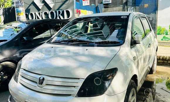 Buy Used 2019 Toyota IST in Dhaka, Dhaka Buy Used 2019 Toyota IST in Dhaka, Dhaka