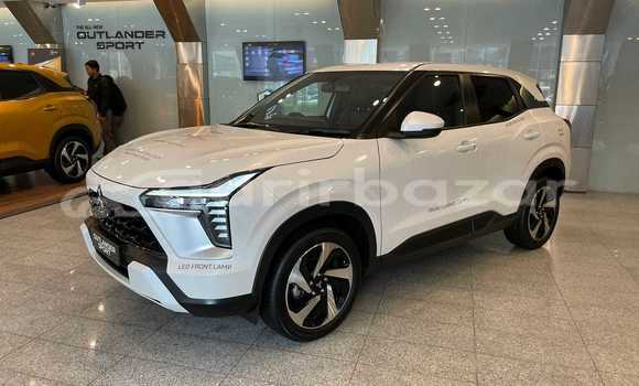 Buy Used 2020 Mitsubishi outlandar in Dhaka, Dhaka Buy Used 2020 Mitsubishi outlandar in Dhaka, Dhaka