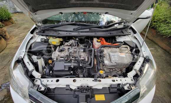 Buy Used 2021 Toyota axio in Dhaka, Dhaka Buy Used 2021 Toyota axio in Dhaka, Dhaka