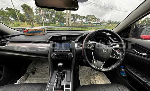 Buy Used 2018 Honda Civic in Dhaka, Dhaka Buy Used 2018 Honda Civic in Dhaka, Dhaka