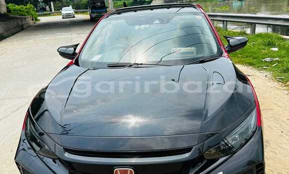 Buy Used 2018 Honda Civic in Dhaka, Dhaka Buy Used 2018 Honda Civic in Dhaka, Dhaka