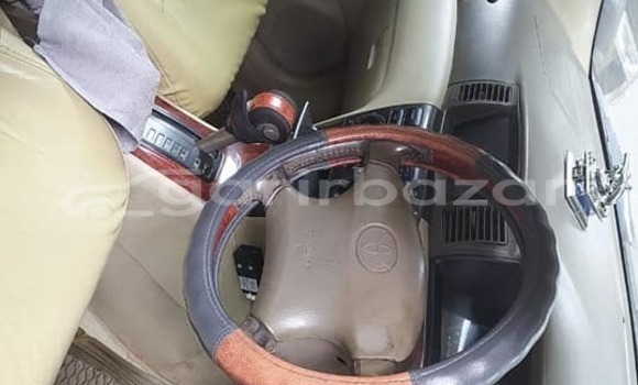 কেনা ব্যবহৃত Toyota F premio White গাড়ী মধ্যে ঢাকা মধ্যে Dhaka কেনা ব্যবহৃত Toyota F premio White গাড়ী মধ্যে ঢাকা মধ্যে Dhaka