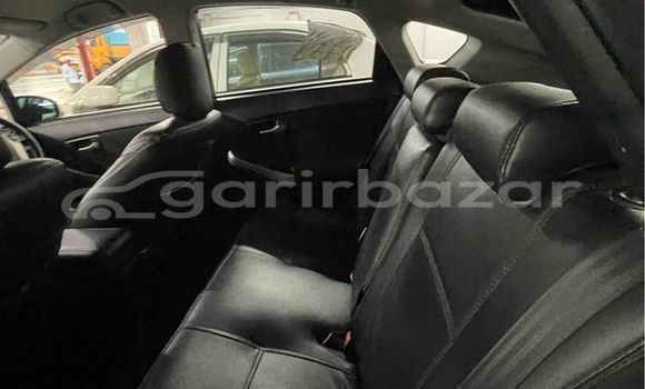 Buy Used 2014 Toyota prius in Dhaka, Dhaka Buy Used 2014 Toyota prius in Dhaka, Dhaka