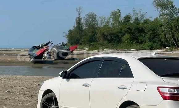 Buy Used Toyota Premio in Baniachang, Habiganj Buy Used Toyota Premio in Baniachang, Habiganj