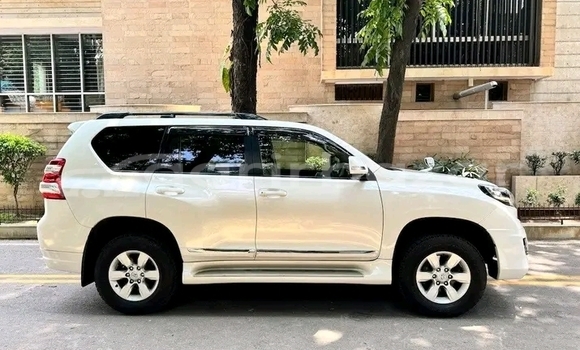 Buy Used Toyota Prado in Bhaluka, Maimansingh Buy Used Toyota Prado in Bhaluka, Maimansingh