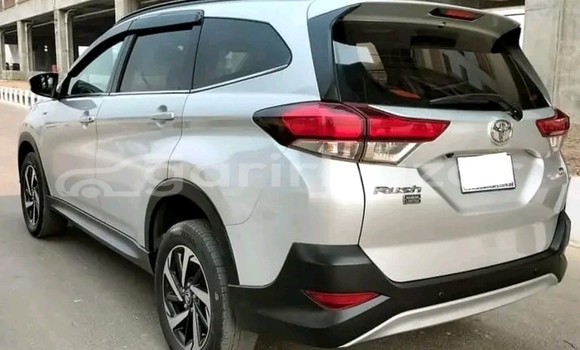 Buy Used Toyota Runx in Bajitpur, Kishorganj Buy Used Toyota Runx in Bajitpur, Kishorganj