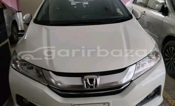 Buy Used Honda Grace in Baniachang, Habiganj Buy Used Honda Grace in Baniachang, Habiganj