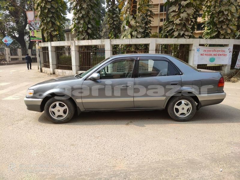 Big with watermark toyota corolla dhaka dhaka 2720