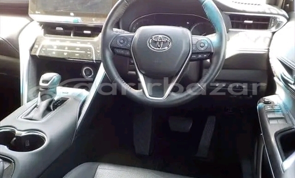 Buy Used Toyota Harrier in Bajitpur, Kishorganj Buy Used Toyota Harrier in Bajitpur, Kishorganj