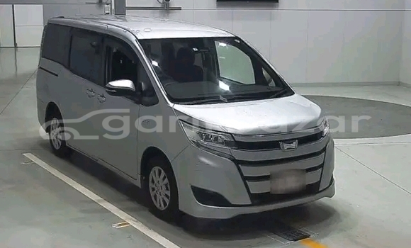 Buy Used Toyota Noah in Boalkhali, Chattagam Buy Used Toyota Noah in Boalkhali, Chattagam