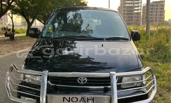 Buy Used Toyota Noah in Baniachang, Habiganj Buy Used Toyota Noah in Baniachang, Habiganj