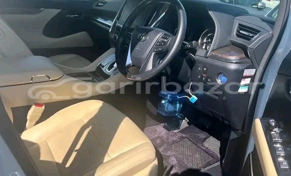 Buy Used Toyota Alphard in Bandarban, Bandarban Buy Used Toyota Alphard in Bandarban, Bandarban