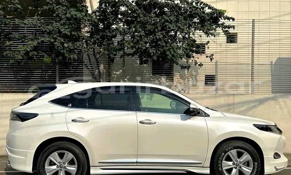 কেনা ব্যবহৃত Toyota Harrier White গাড়ী মধ্যে বানিয়াচং মধ্যে Habiganj কেনা ব্যবহৃত Toyota Harrier White গাড়ী মধ্যে বানিয়াচং মধ্যে Habiganj