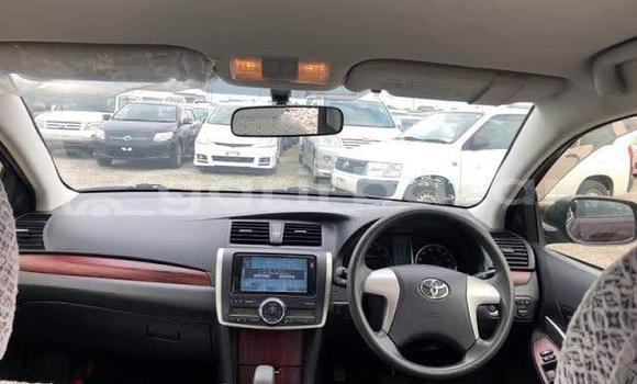 Buy Used 2016 Toyota corolla in Dhaka, Dhaka Buy Used 2016 Toyota corolla in Dhaka, Dhaka