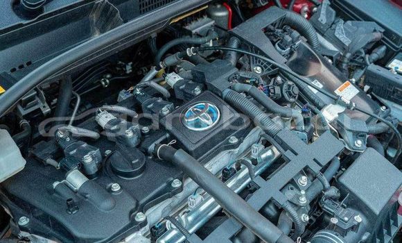 Buy Used 2019 Toyota C-HR in Dhaka, Dhaka Buy Used 2019 Toyota C-HR in Dhaka, Dhaka