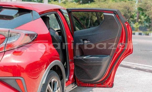 Buy Used 2019 Toyota C-HR in Dhaka, Dhaka Buy Used 2019 Toyota C-HR in Dhaka, Dhaka