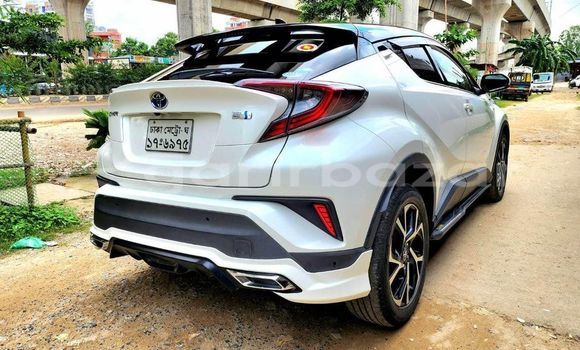 Buy Used 2016 Toyota C-HR in Dhaka, Dhaka Buy Used 2016 Toyota C-HR in Dhaka, Dhaka