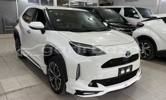 Buy Used 2021 Toyota Harrier in Dhaka, Dhaka