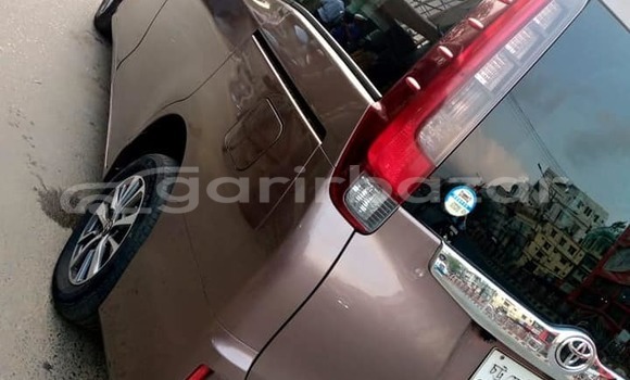 কেনা ব্যবহৃত Toyota Noah Brown গাড়ী মধ্যে ঢাকা মধ্যে Dhaka কেনা ব্যবহৃত Toyota Noah Brown গাড়ী মধ্যে ঢাকা মধ্যে Dhaka