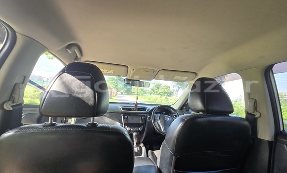 কেনা ব্যবহৃত Nissan X-Trail White গাড়ী মধ্যে ঢাকা মধ্যে Dhaka কেনা ব্যবহৃত Nissan X-Trail White গাড়ী মধ্যে ঢাকা মধ্যে Dhaka