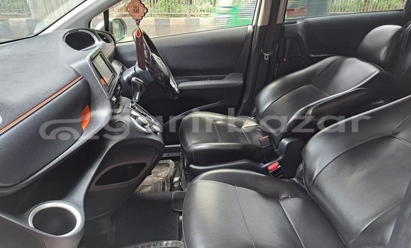 Buy Used 2019 Toyota Sienta in Dhaka, Dhaka Buy Used 2019 Toyota Sienta in Dhaka, Dhaka